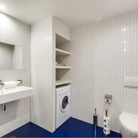 Appartamento Modern & Colourful 3bd For 9 Guests In Le Marais!